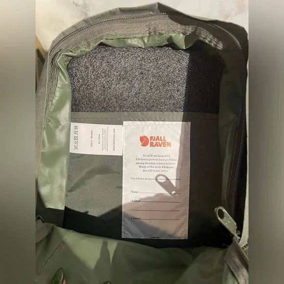 Fjallraven Kånken Olive Backpack with Burgundy Straps - Picture 5 of 6